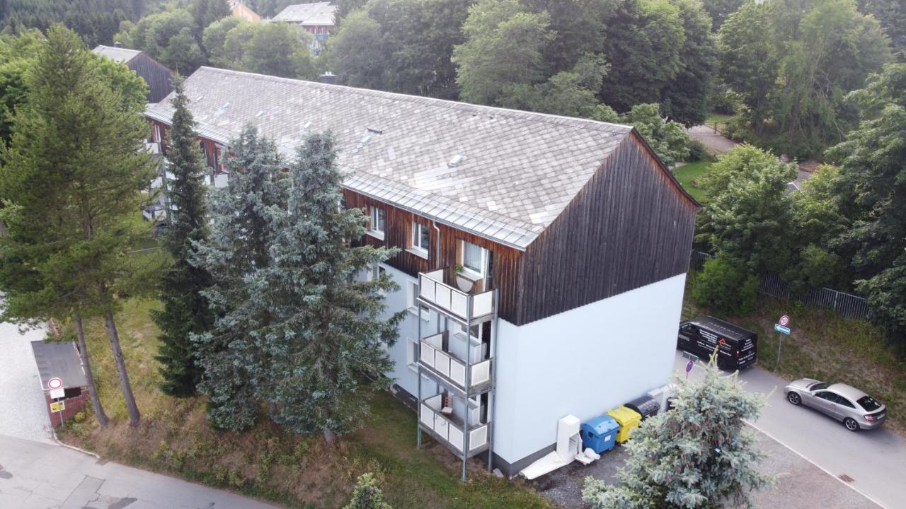 Ferienwohnungen Zauberberg, Schneehase & Glitzerhirsch クロルト・オーバーヴィーゼンタール エクステリア 写真
